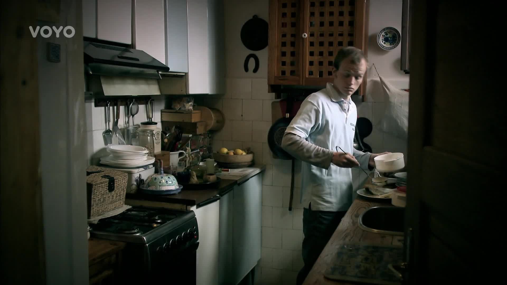 Kriminalisté na stopě ošetřovatele. Jde mu opravdu o dobro seniorů?
