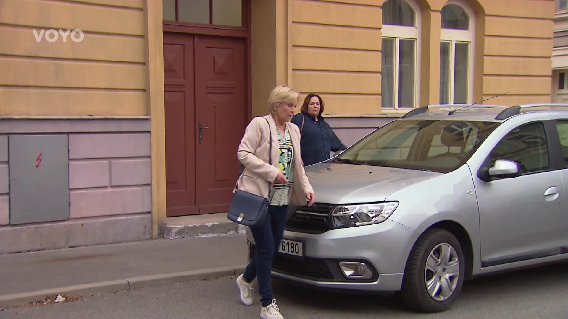 Minulost o sobě dává vědět: Kdo Jolaně zasáhne do života?