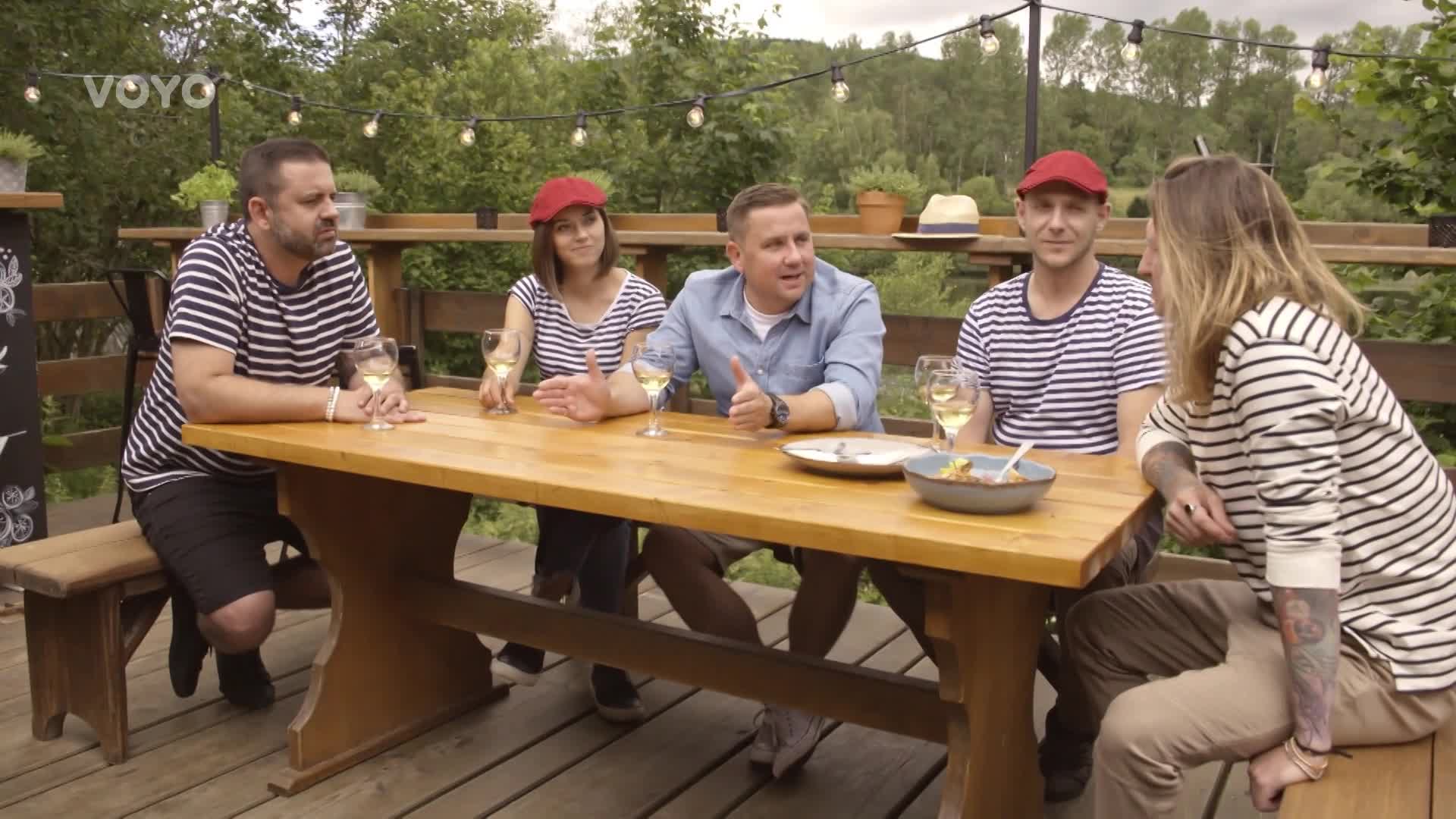 Výzva se šokujícím koncem! Kdo ze slavné kuchařské trojice bude zpívat?