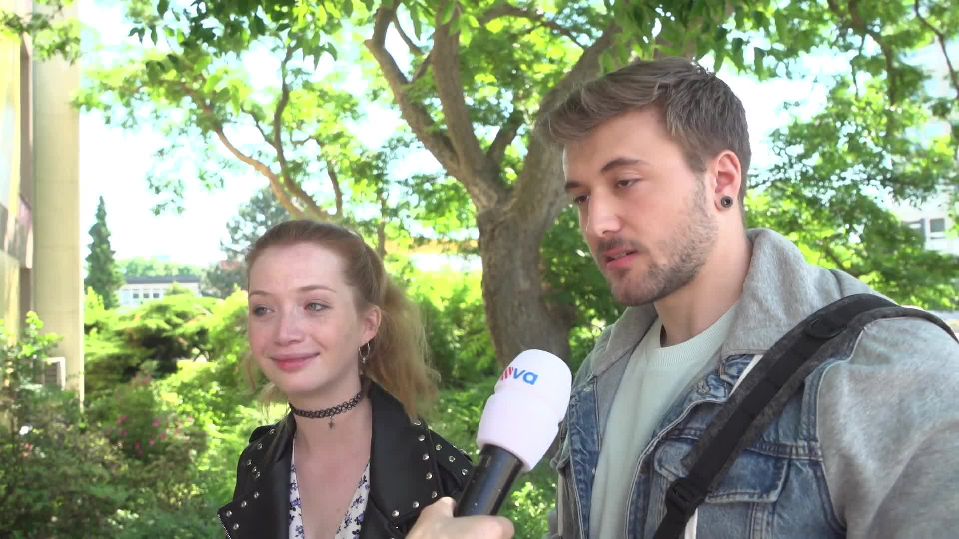 Třída Pana profesora: Kdo skončil v ředitelně a kdo předstíral těhotenství?