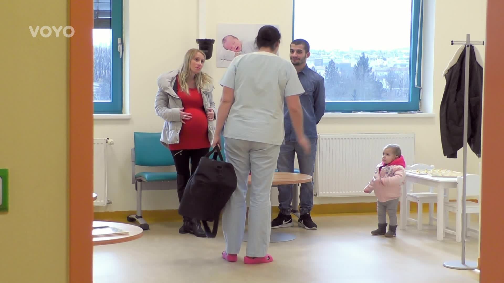 Budoucí rodiče narazí na problém! Bude tatínek u porodu, nebo ne?
