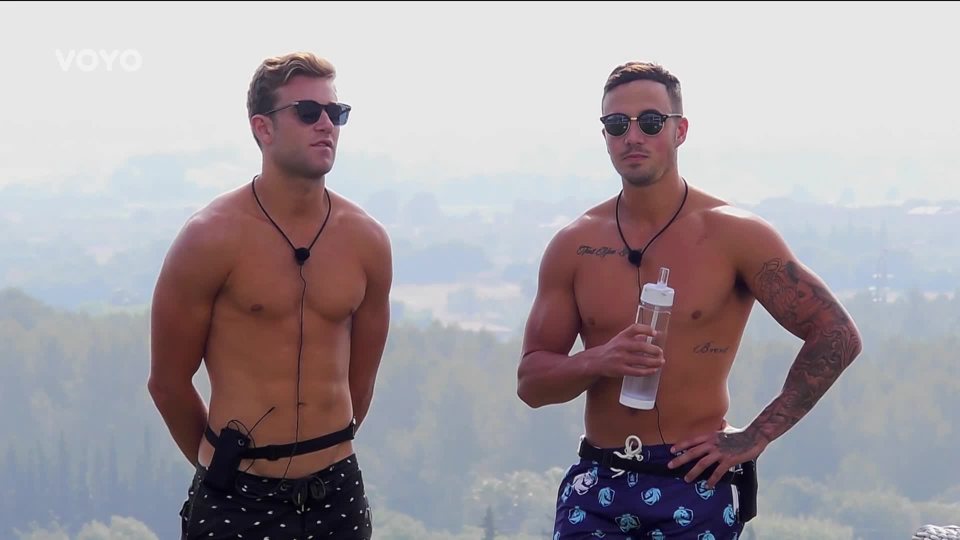 Která dívka ve vile je nejatraktivnější? Kluci je mají pěkně seřazené
