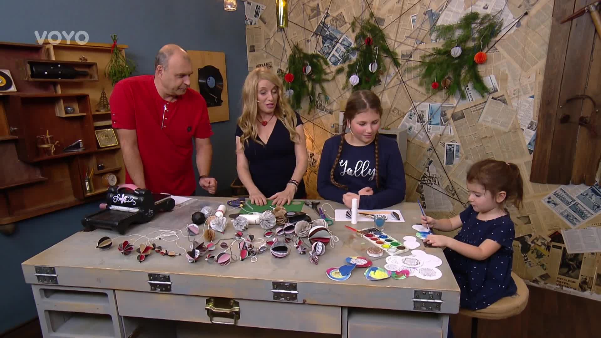 Jak zabavit děti při čekání na Ježíška? Pusťte se do výroby vánočních ozdob!
