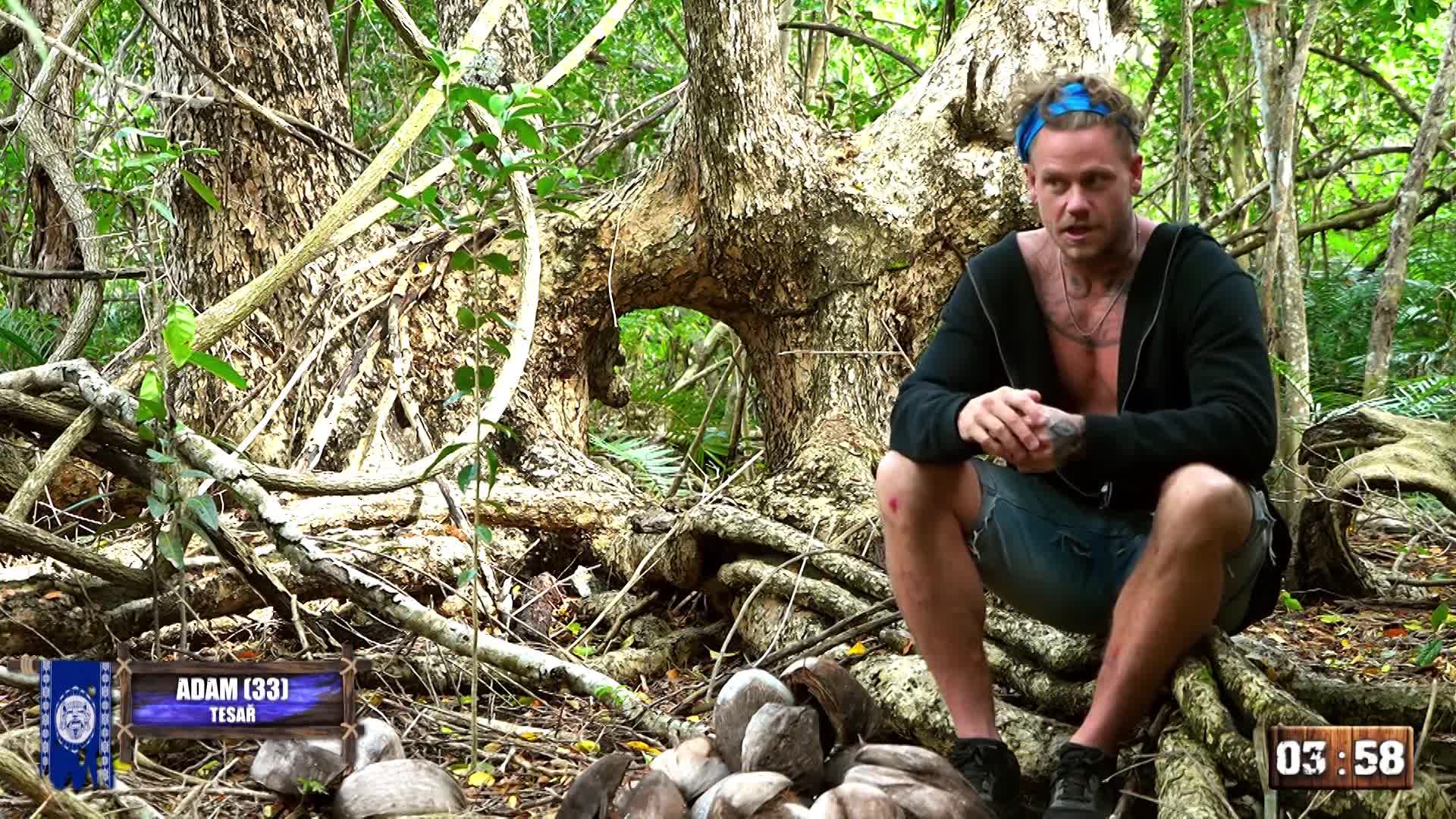 Na oko přátelé, realita je ale jiná: Adam potopí Moniku!