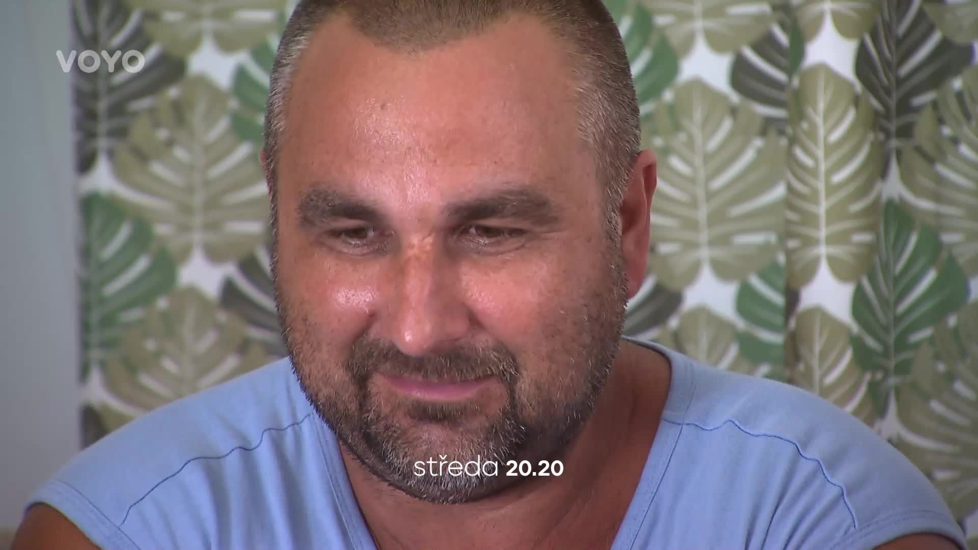 Výměna manželek se zvrtla do výměny tatínka. Padnou si pánové do oka?