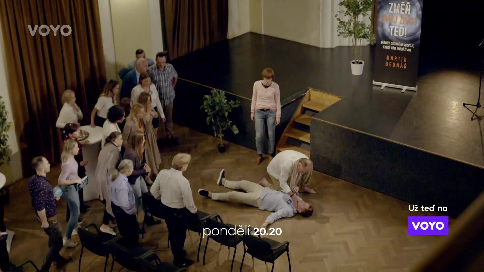 Kdo se pokusil otrávit životního kouče? Podezřelých je hned několik!