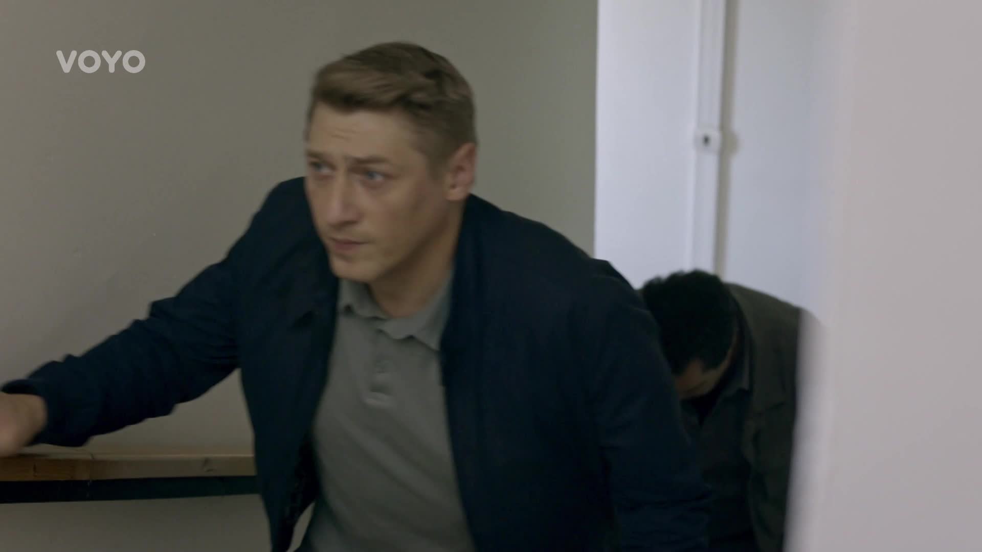 Podezřelý se dá na zběsilý útěk! Podaří se ho vyšetřovatelům dostihnout?