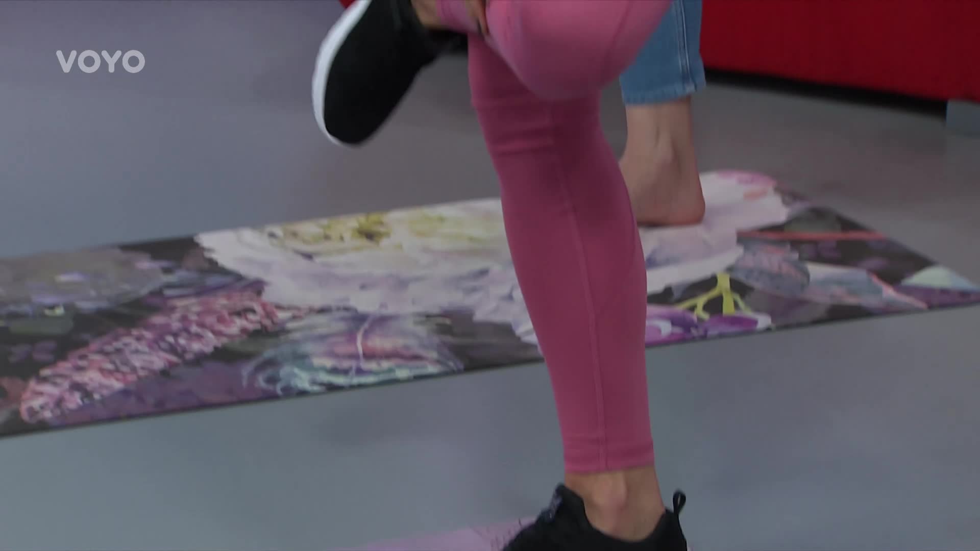 Cvičení se Snídaní: Jak efektivně posílit hýžďové svaly?