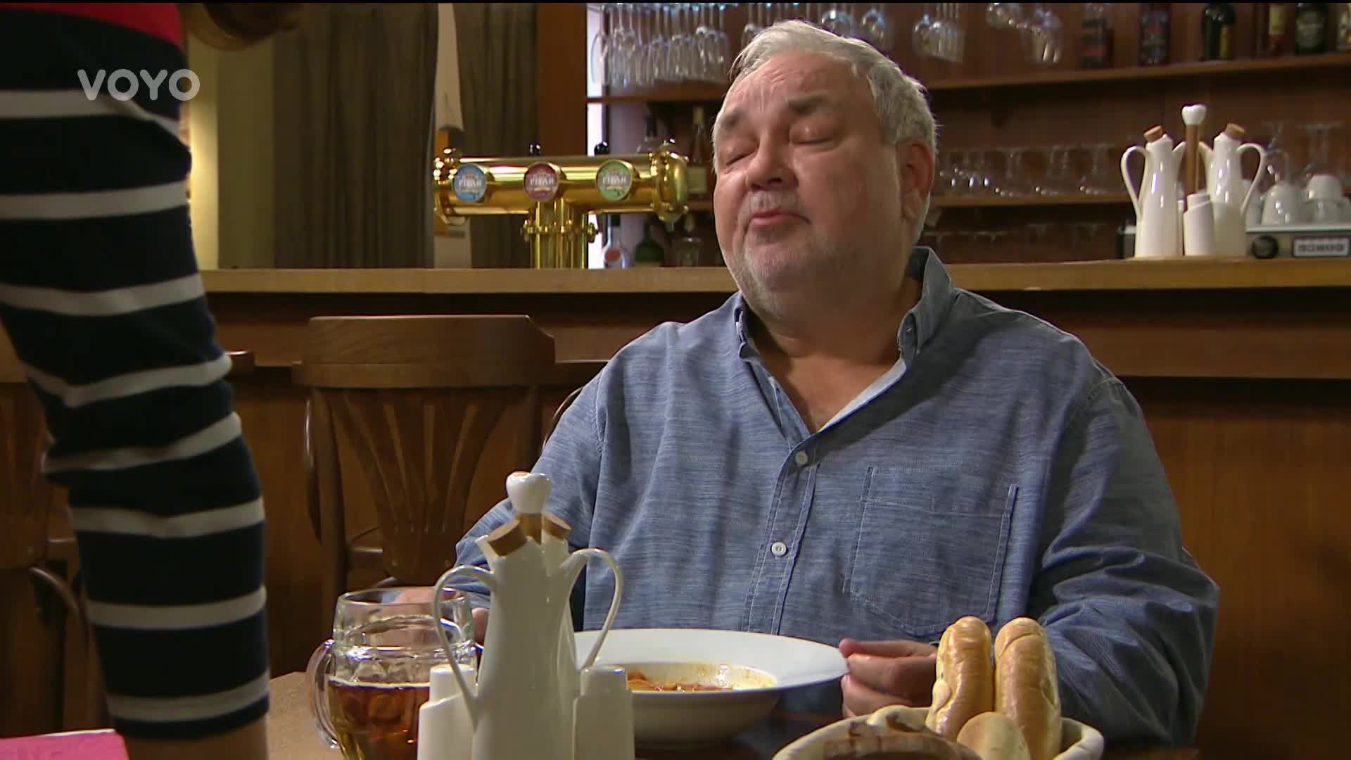 Na to někoho sbal! Co Kateřina poradí Lumírovi k získání lásky?