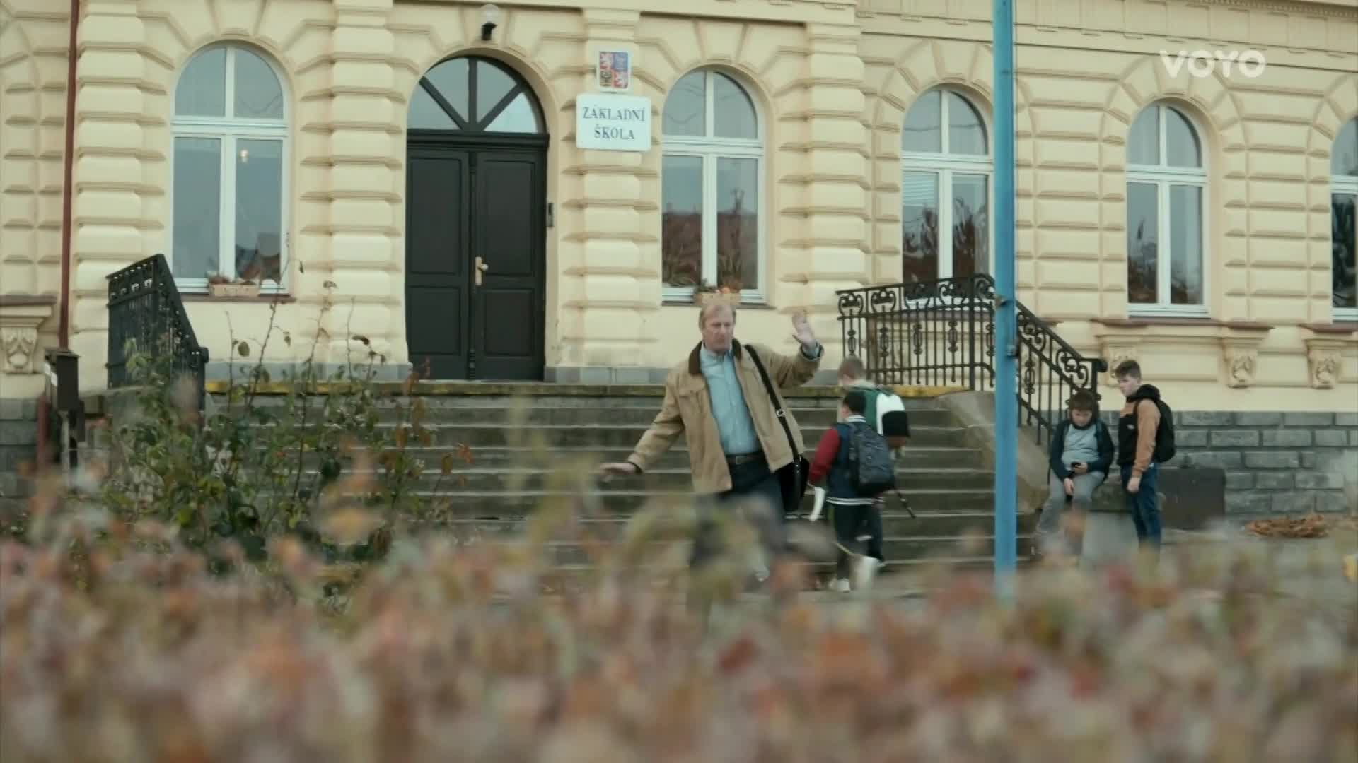 Suchánek, Langmajer i Neužil míří na branku. V Národní házené berou Voyo komediálním útokem