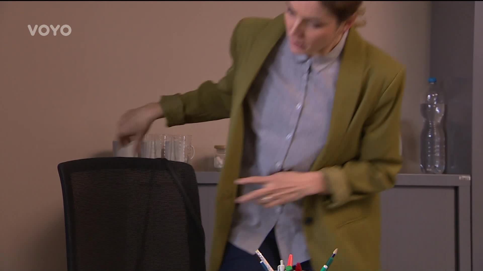 Karla se dostane do potíží! Na čem ji Herman nachytá?