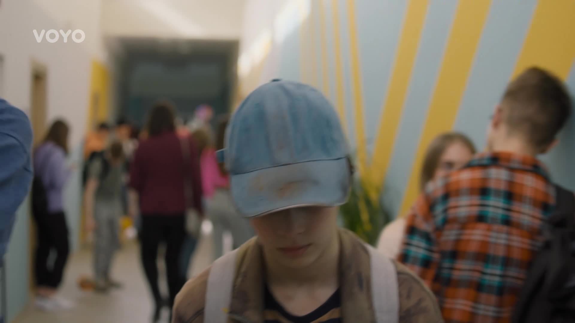 Nový student pořádně zamíchá kartami. Komu vstoupí do života?