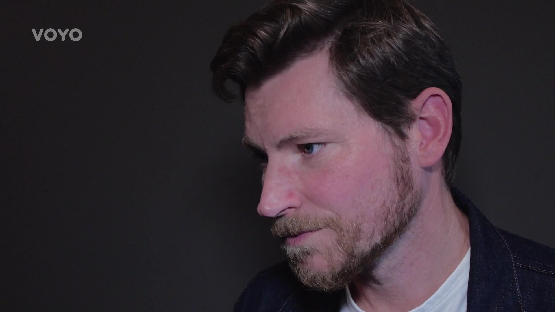 Vztah ke zvířatům i opakující se pohřby. David Švehlík o zálibách své postavy v seriálu Gumy!