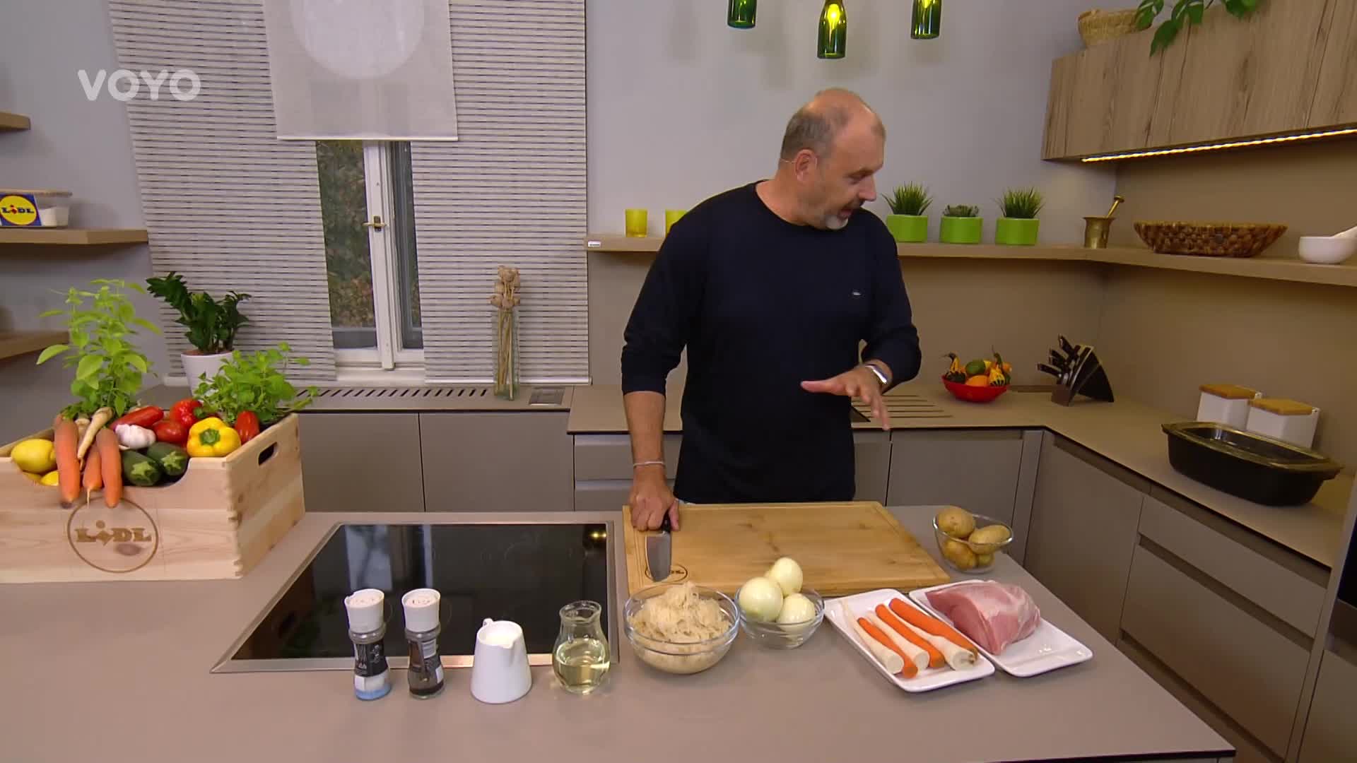 Rady ptáka Loskutáka - Vepřové ramínko pečené na kysaném zelí