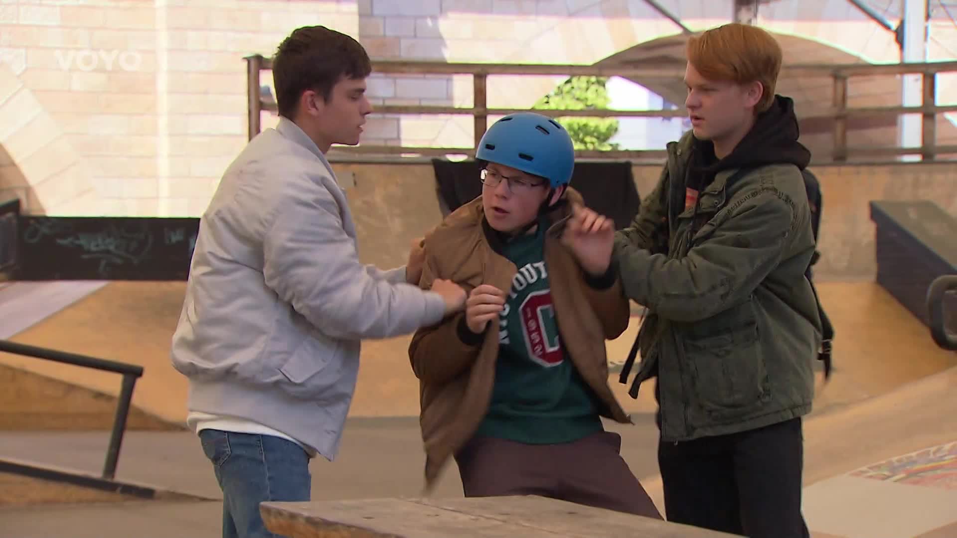 Takhle Šimona ještě nikdo neponížil! K čemu ho Roman s Viktorem donutí?