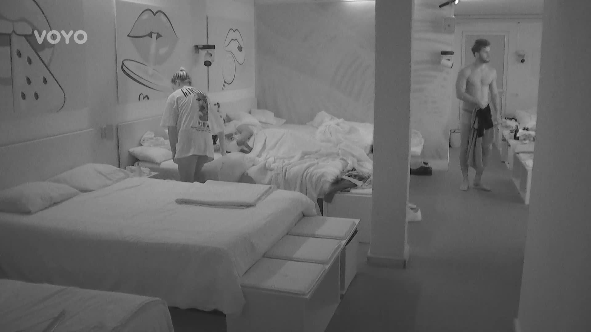 Dovádění v ložnici vystřídal pláč. Co srdíčka vzbudilo uprostřed noci?