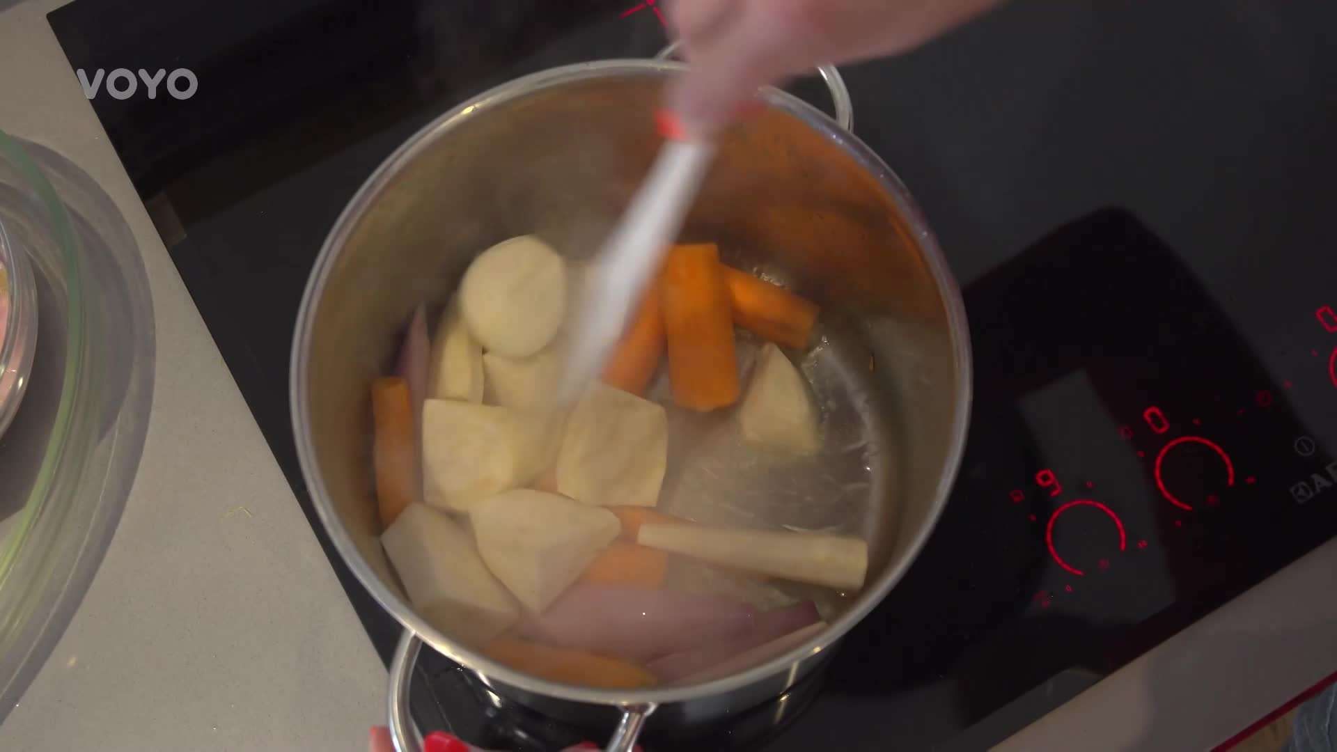 Recept od Jitky z MasterChefa: Tuhle polévku z kapra budou jíst i děti!