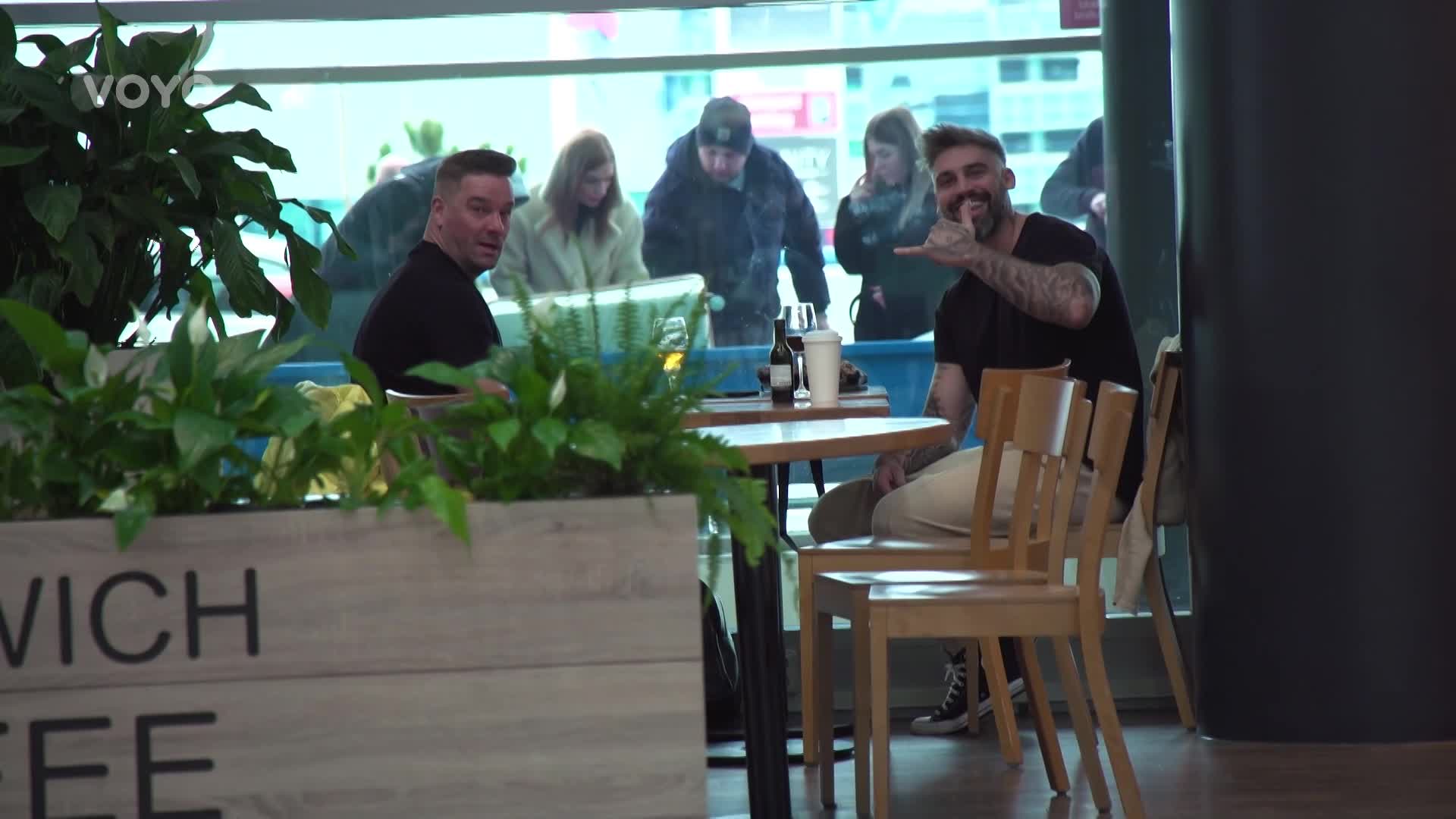 Vydržíte neplakat? Odjezd soutěžících na Survivor provázely silné emoce