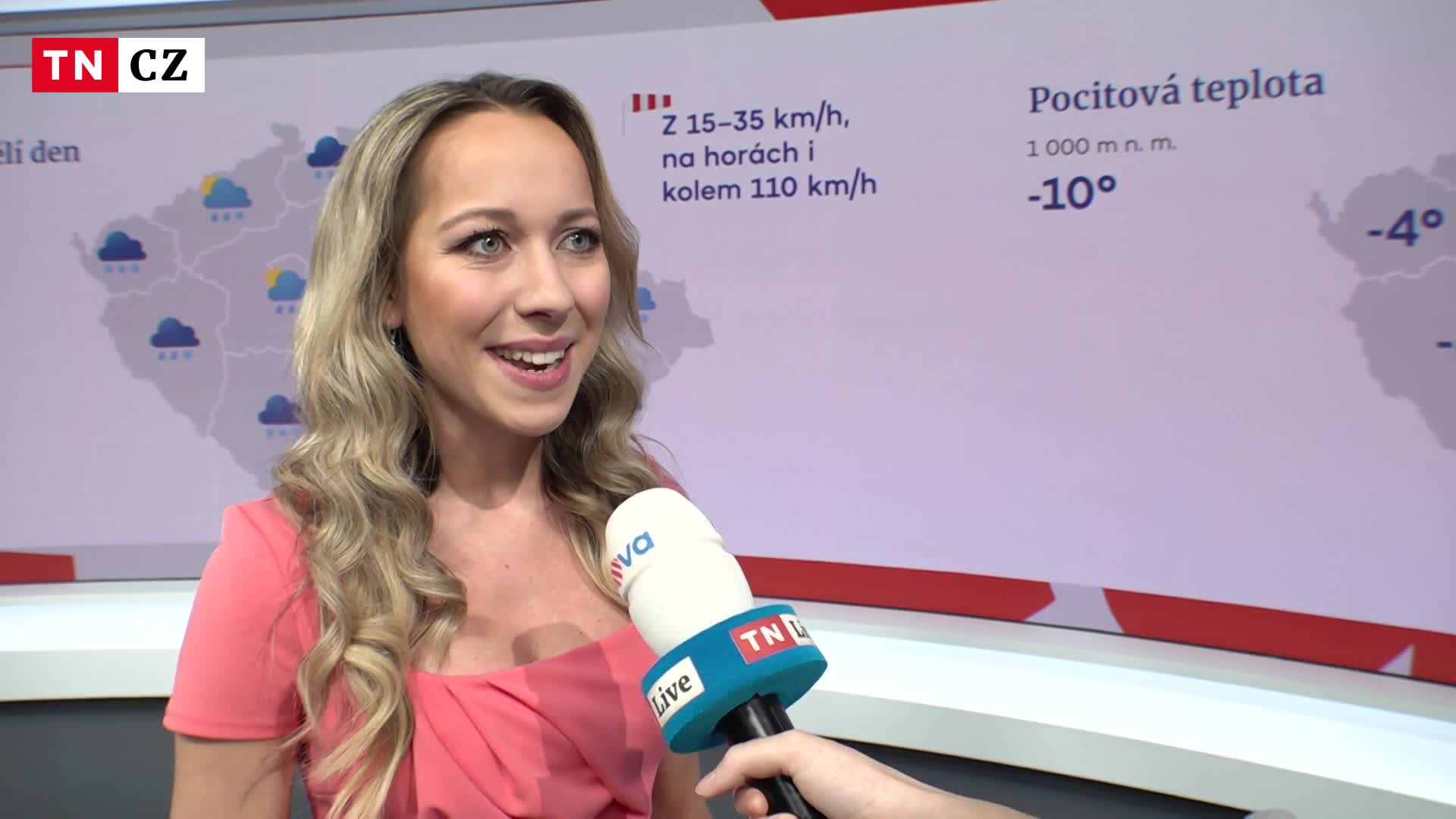 Půvabná rosnička TV Nova je těhotná. Zjistila to minuty před vysíláním