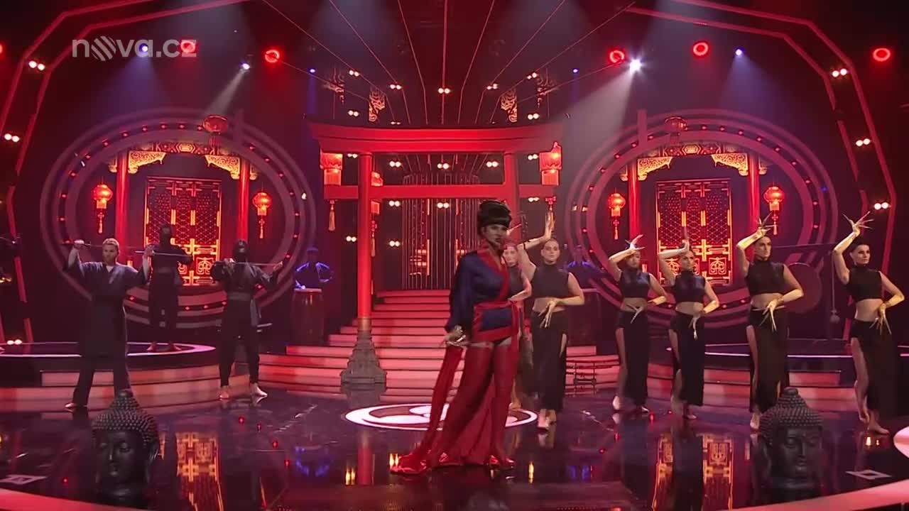 Kateřinu Marii Fialovou oblékli do zdravotnických punčocháčů! Proč?