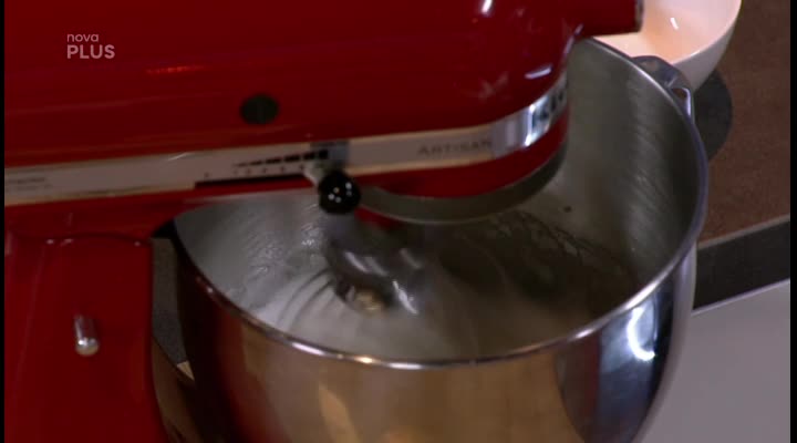 Tescoma s chutí: Čokoládová roláda s krémem NUTELLA