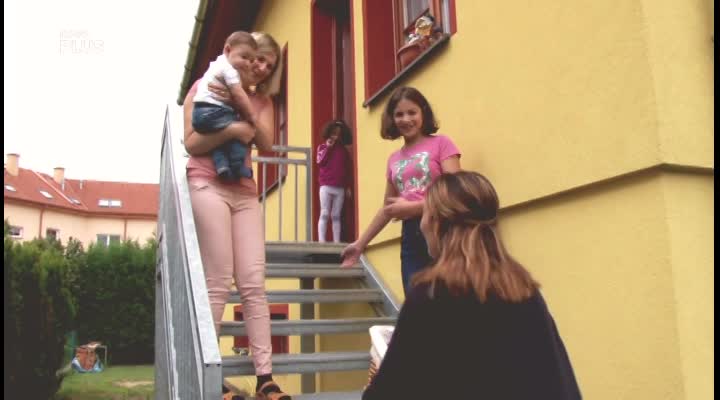JAK SE VEDE, MALÉ LÁSKY? Co se změnilo u Simony a Lukáše po narození syna? Hrozí jim, že skončí na ulici!