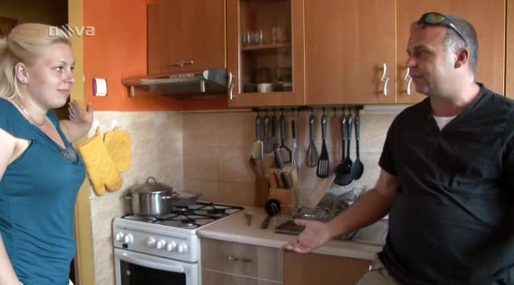 Absurdní příkazy pedanta Julia dohánějí Elišku k šílenství!