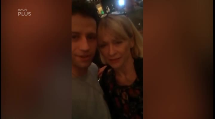 UNIKÁTNÍ VIDEO z párty Ordinace: Gita s Marií ožily! Mandlová s Bobinou se vrátily, Adam se zjevil a Rychlý dojal Peroutku