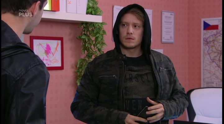 Ukázka z Ordinace: Vojta chytí Marka pod krkem! Mílius ztrácí nervy. Dojde i na pěsti?