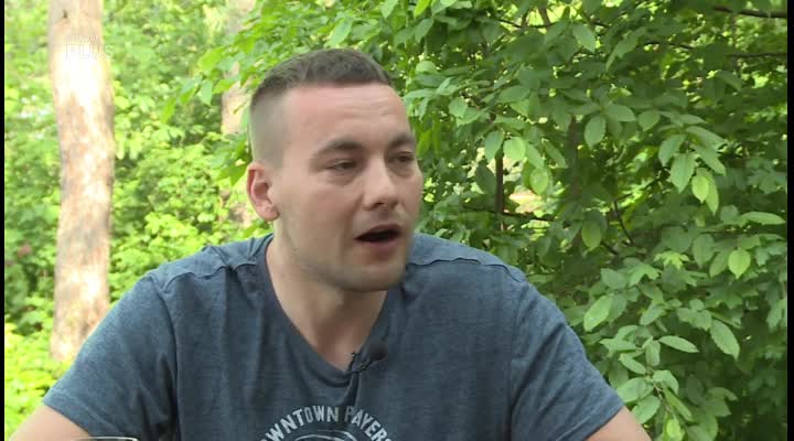 ZÁSNUBY V UTAJENÉM ŠÉFOVI: Technik Petr se odhodlal k životnímu kroku. Jak reagovala jeho přítelkyně?