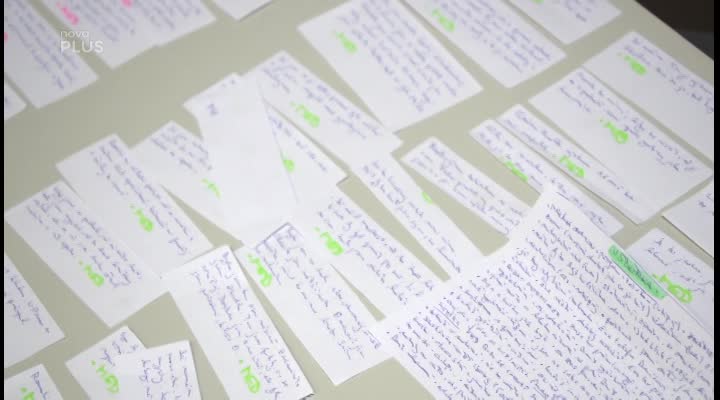 STOHY PAPÍRŮ A STOVKY HODIN PRÁCE: Režisér Malých lásek ukázal zákulisí projektu!