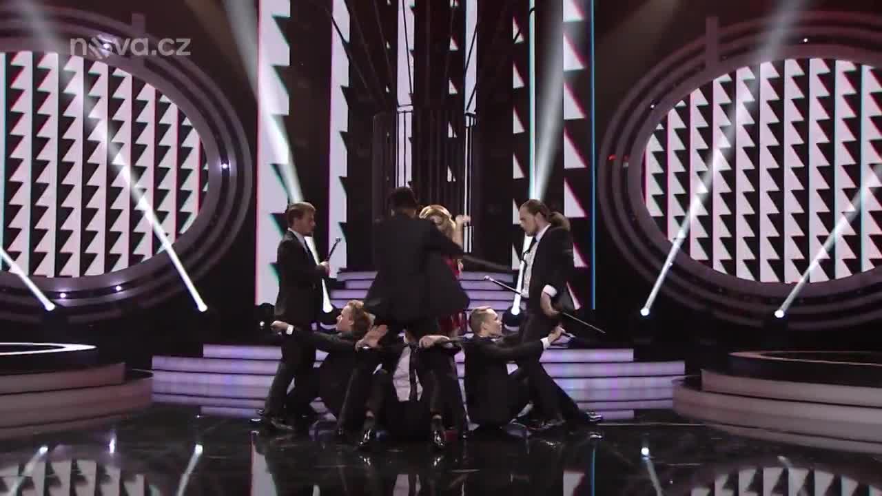 Kateřina Marie Fialová jako Jennifer Lopez – Get Right