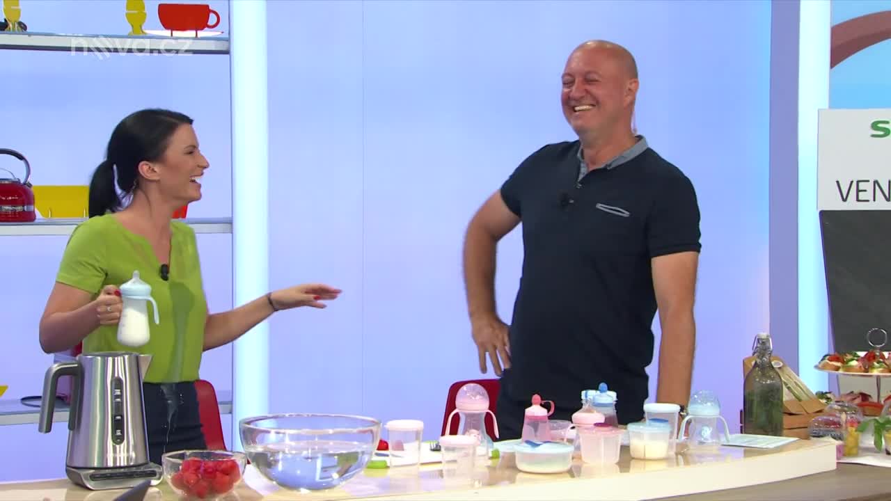 Nejlepší přeřeky, trapasy, výbuchy smíchu a katastrofy ve Snídani s Novou!