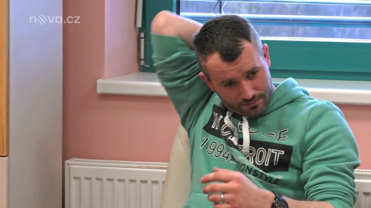 Vztah se šestnáctiletou dívkou? Bořek z Malých lásek to bral jako výhodu