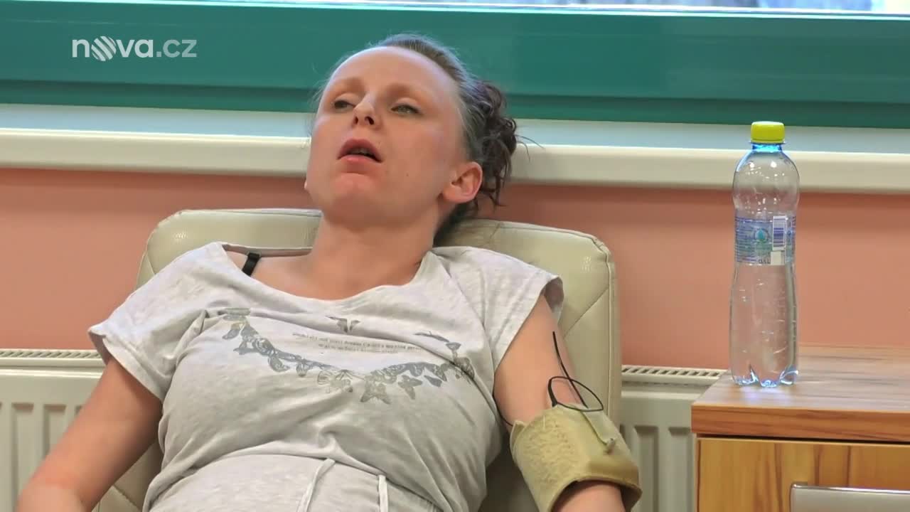 To v Malých láskách ještě nebylo! V porodnici se rappovalo