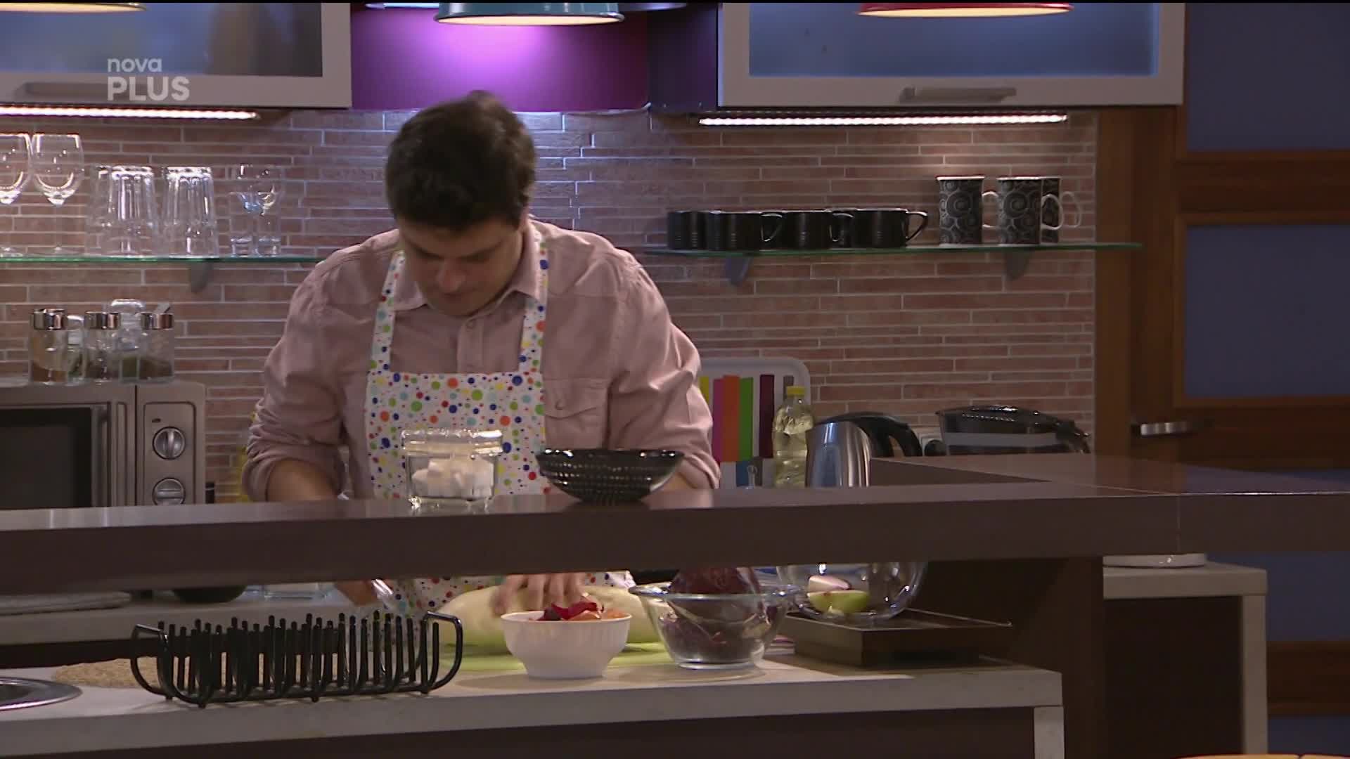 Ota se překonává. Čím překvapí Hedviku?