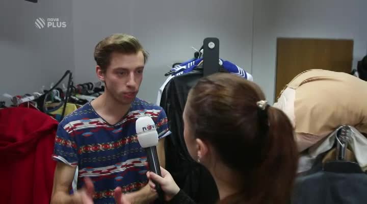 Tak to se povedlo: Honza Cina se během rozhovoru odvázal a vystřelil si z reportérky!