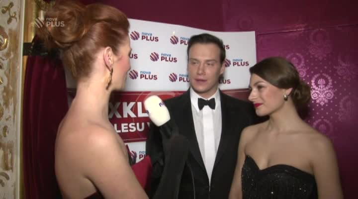 Petr Suchoň se na plesu ukázal se svojí krásnou přítelkyní
