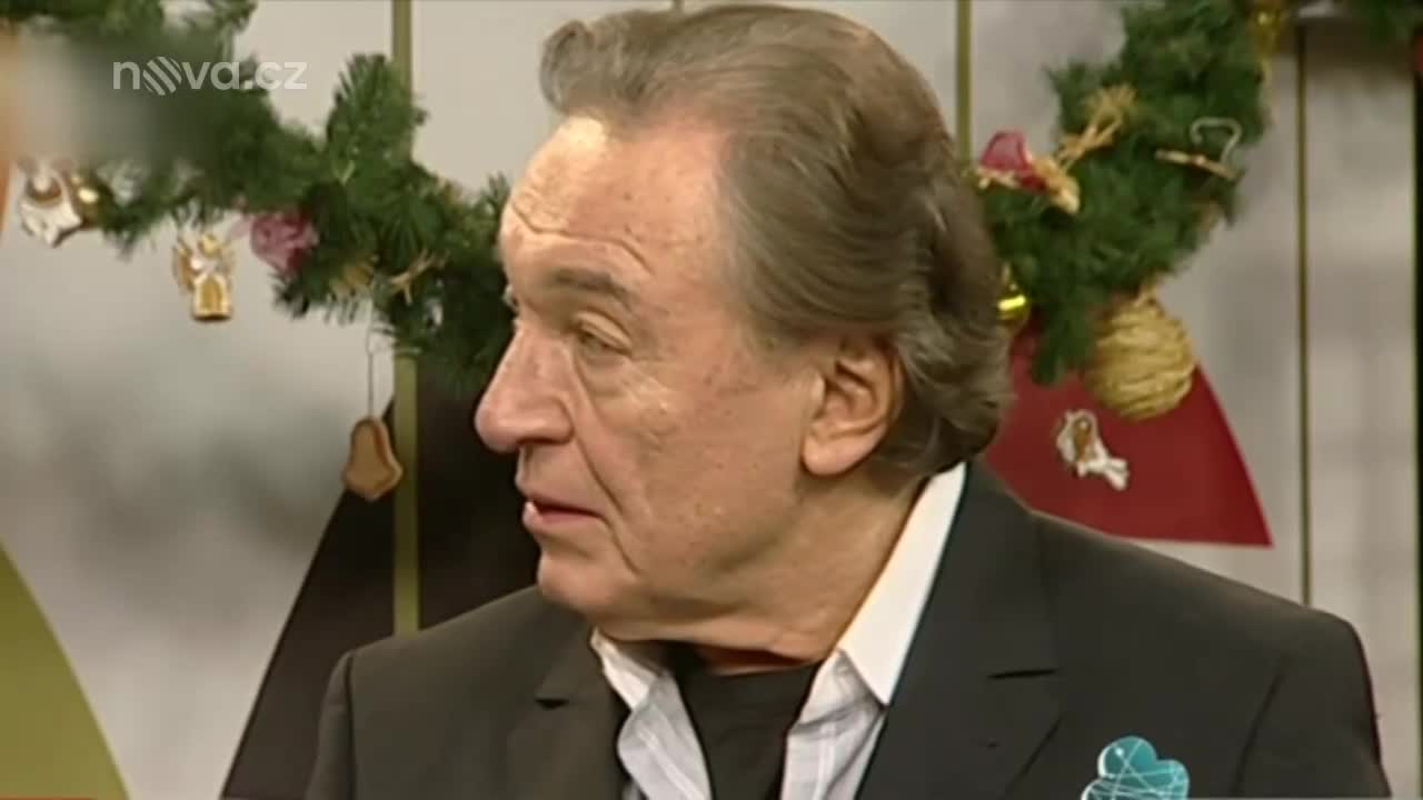 Snídaně s Novou - Karel Gott nikdy neztrácel humor. Ješitné moderátory vtipně odpálkoval!