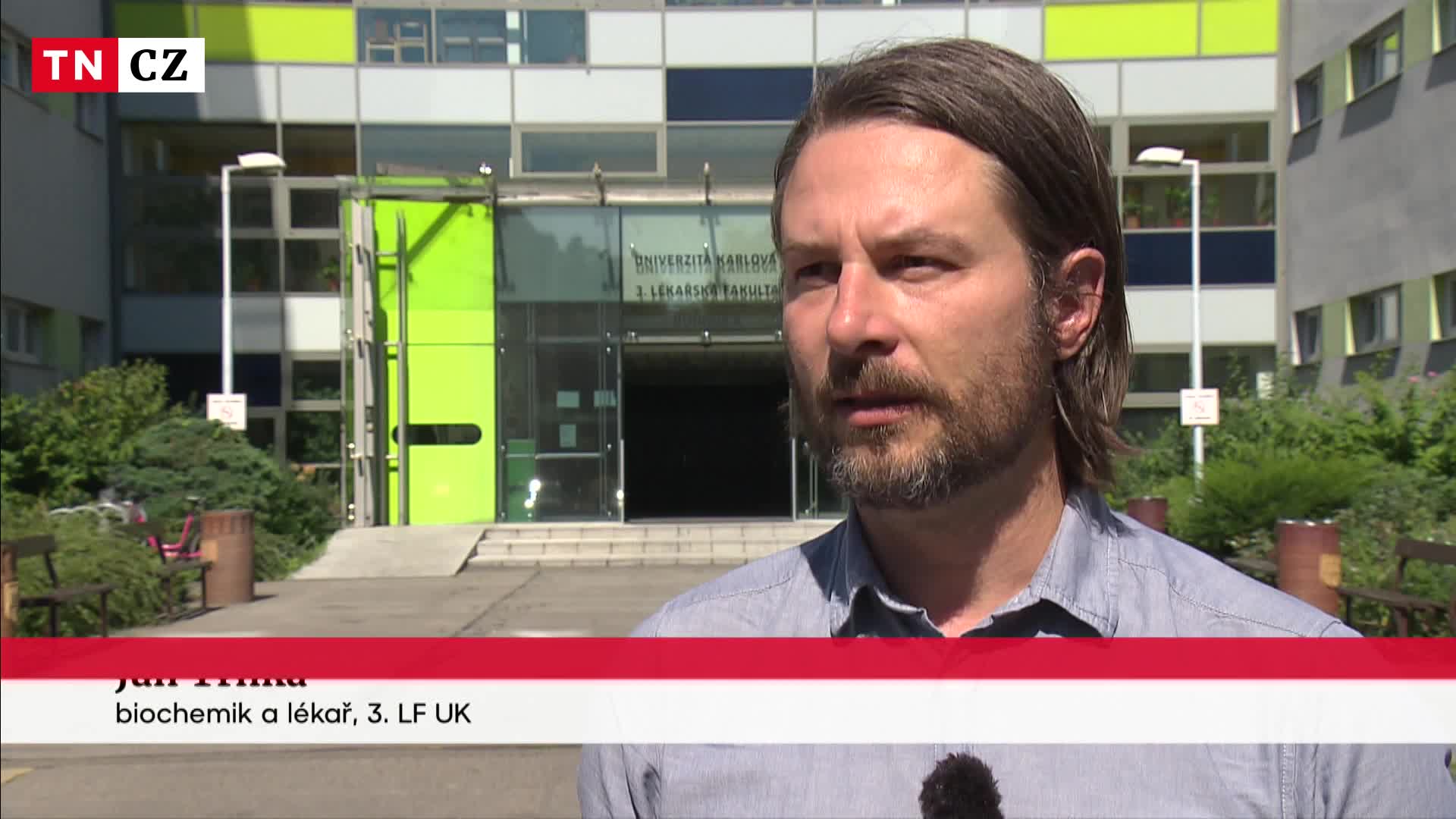 Střepiny čeká zásadní novinka! Diváky bude provázet reportérka a moderátorka Bára Divišová