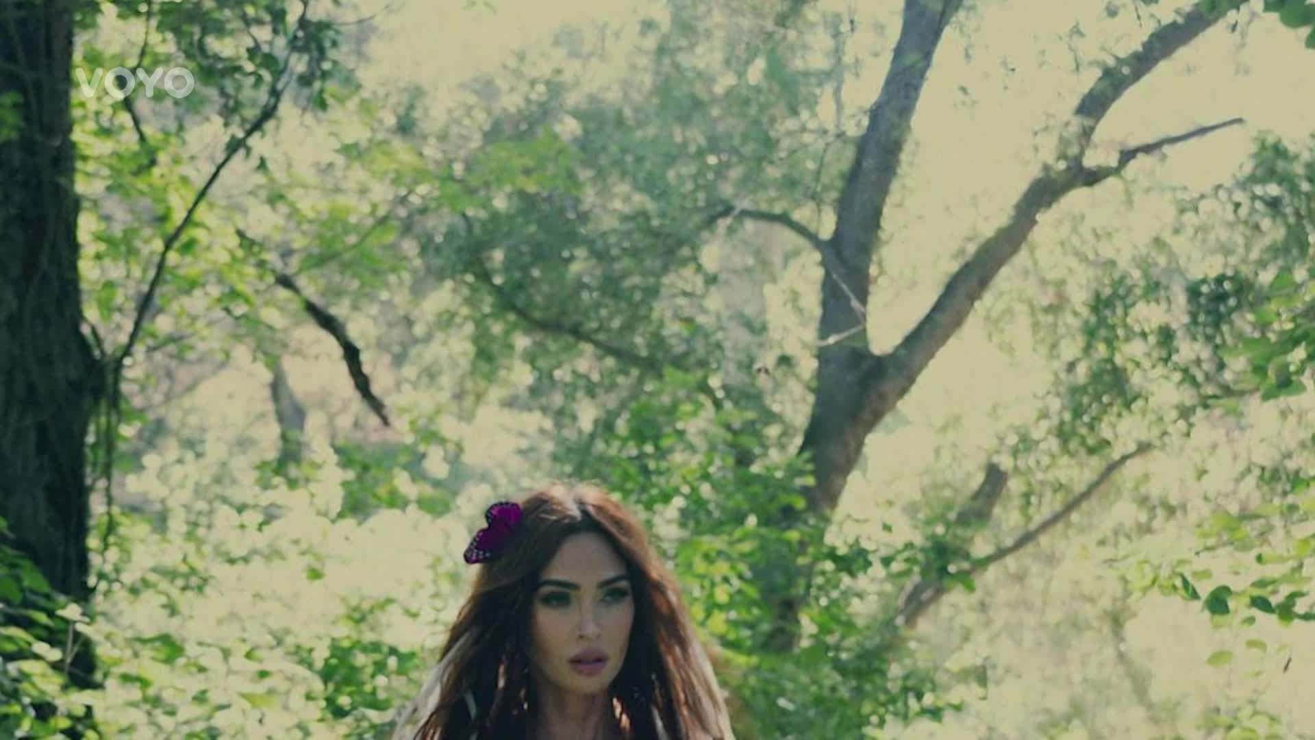 Sexy snímky Megan Fox! Co se nebála ukázat?