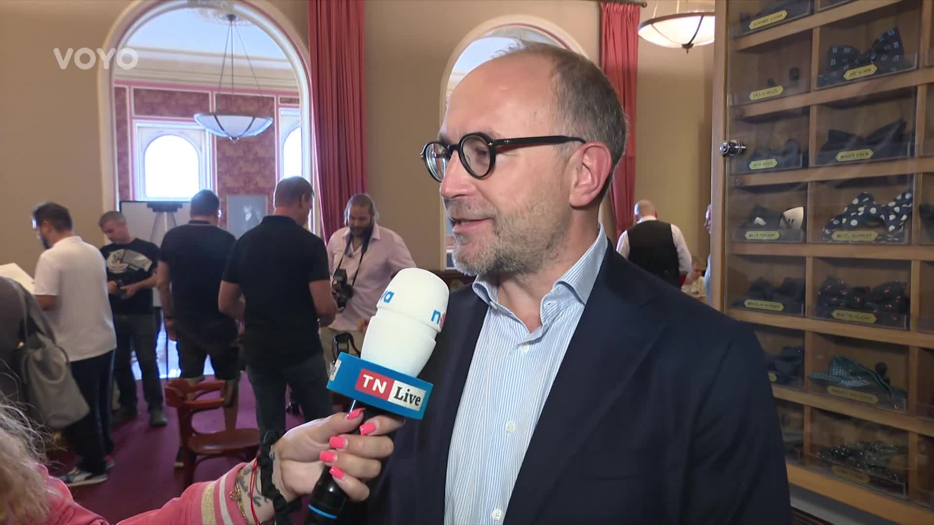 Besky ve Zlaté labuti? Adam Vacula odtajnil, co se bude dít ve druhé řadě seriálu!