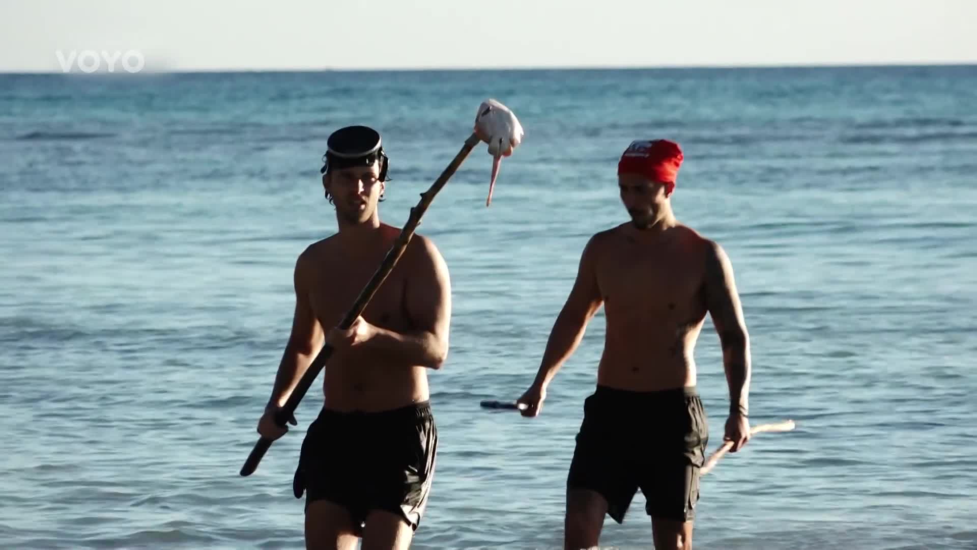 Survivor Highlights, 4. díl: Martinovy plavky, Švanciho kočky a sexy tetování