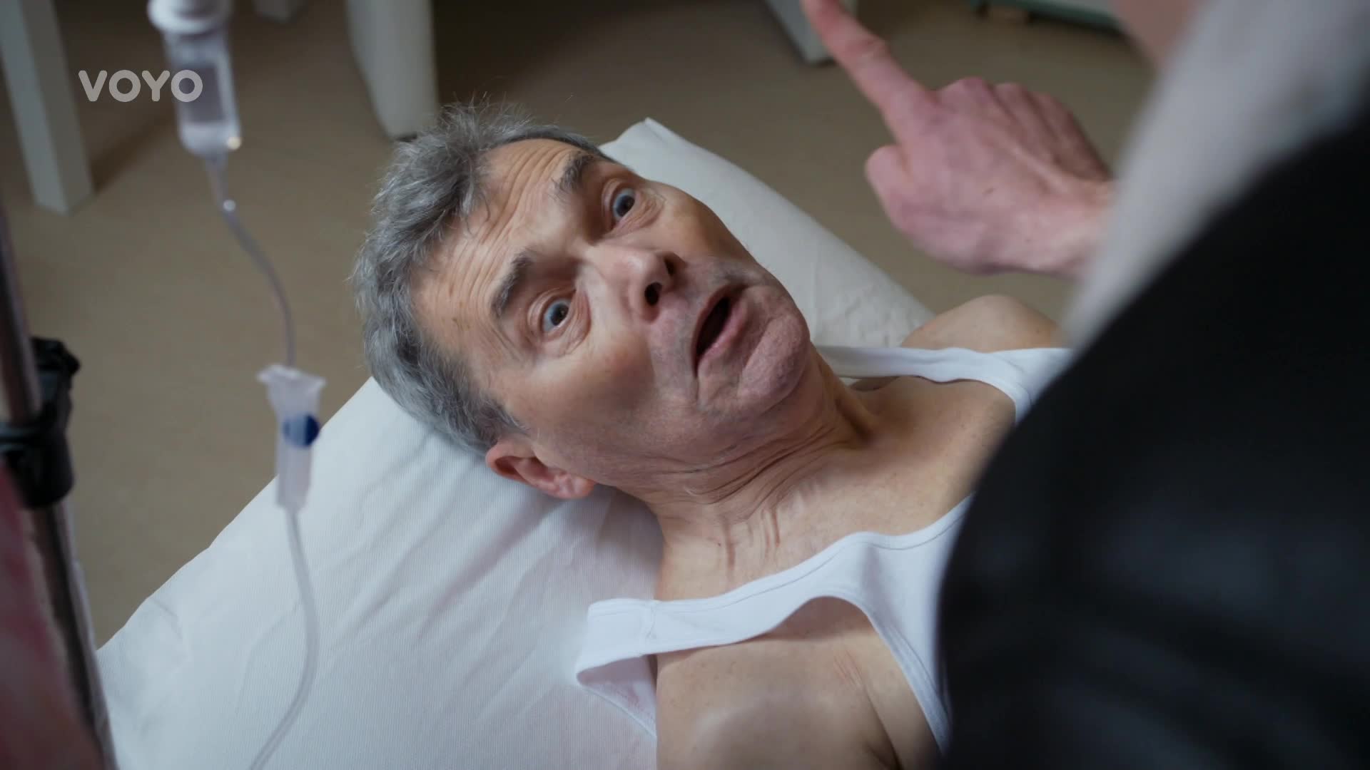 Zkritizuje úplně každého. Nový doktor z Jedné rodiny všem poleze na nervy