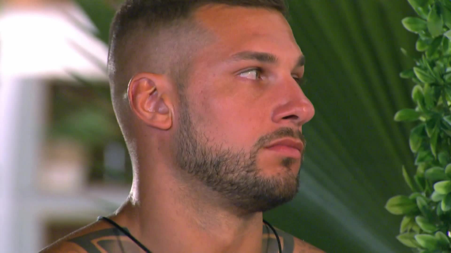 Rekapitulace: Love Island opustili dva muži, Venis hází nečekanou zpátečku