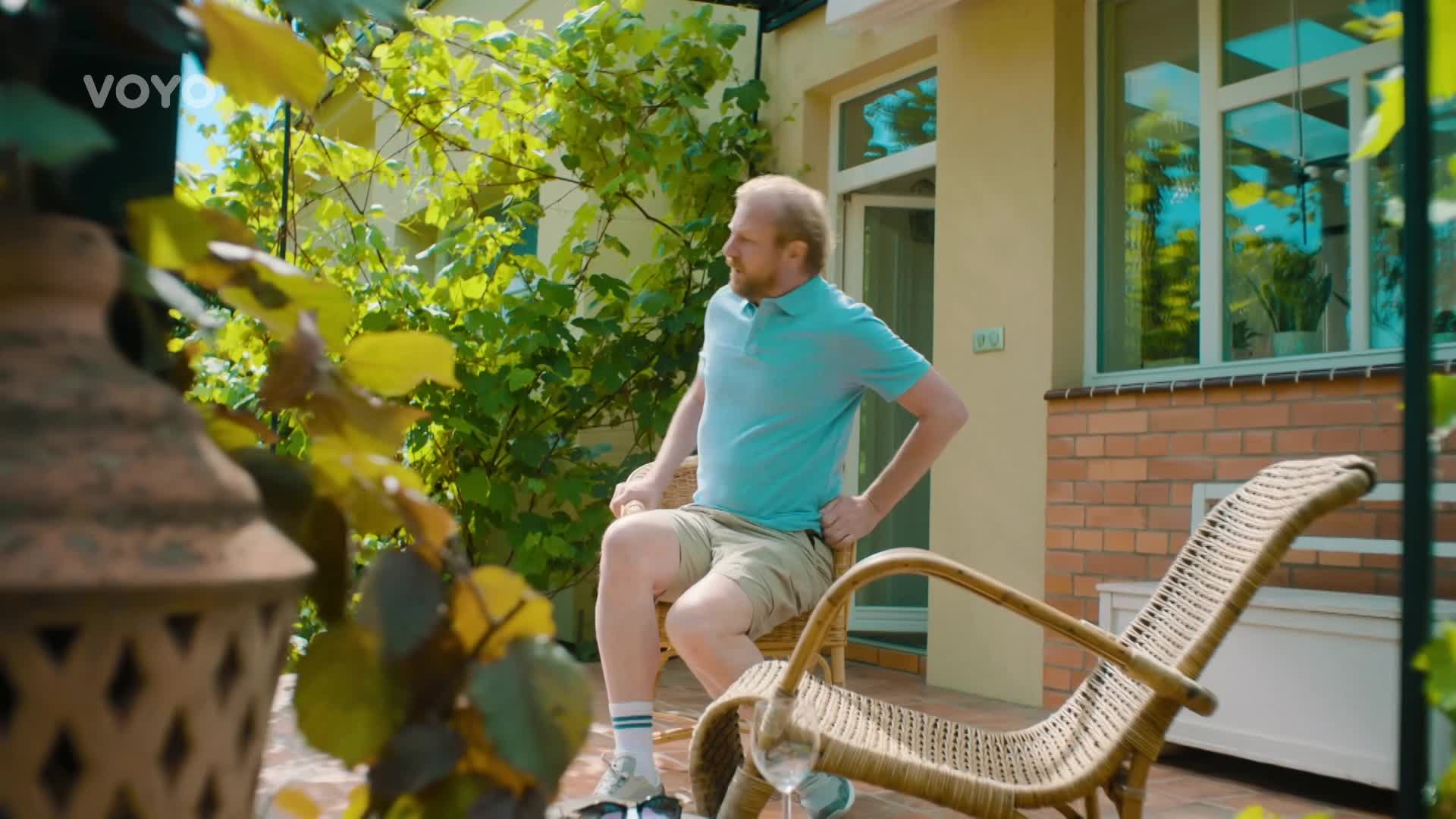 Rozezní se svatební zvony? David má pro Lauru velké překvapení