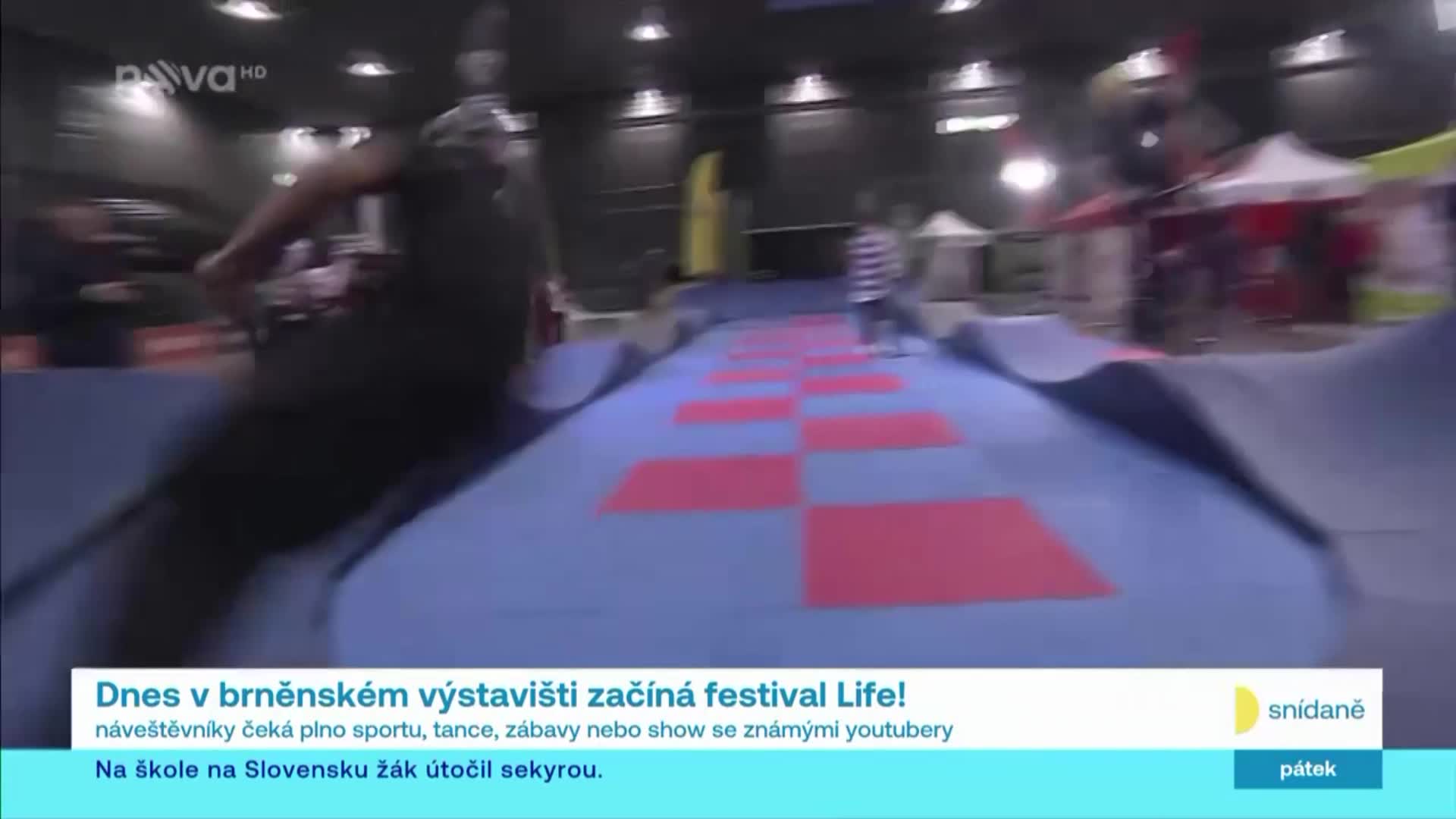 2023-11-7_ze_zakulisi