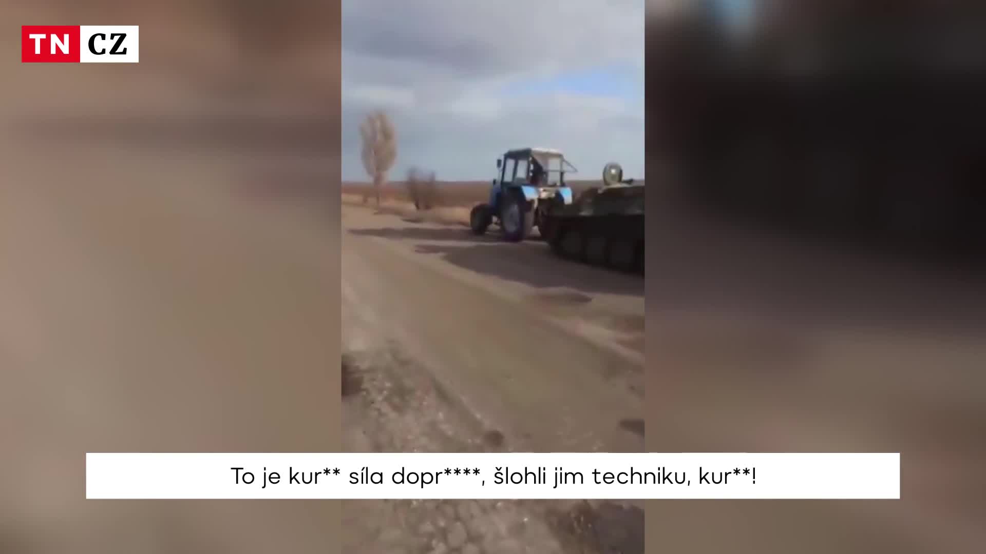 Farmář ukradl za pomocí traktoru ruskou vojenskou techniku