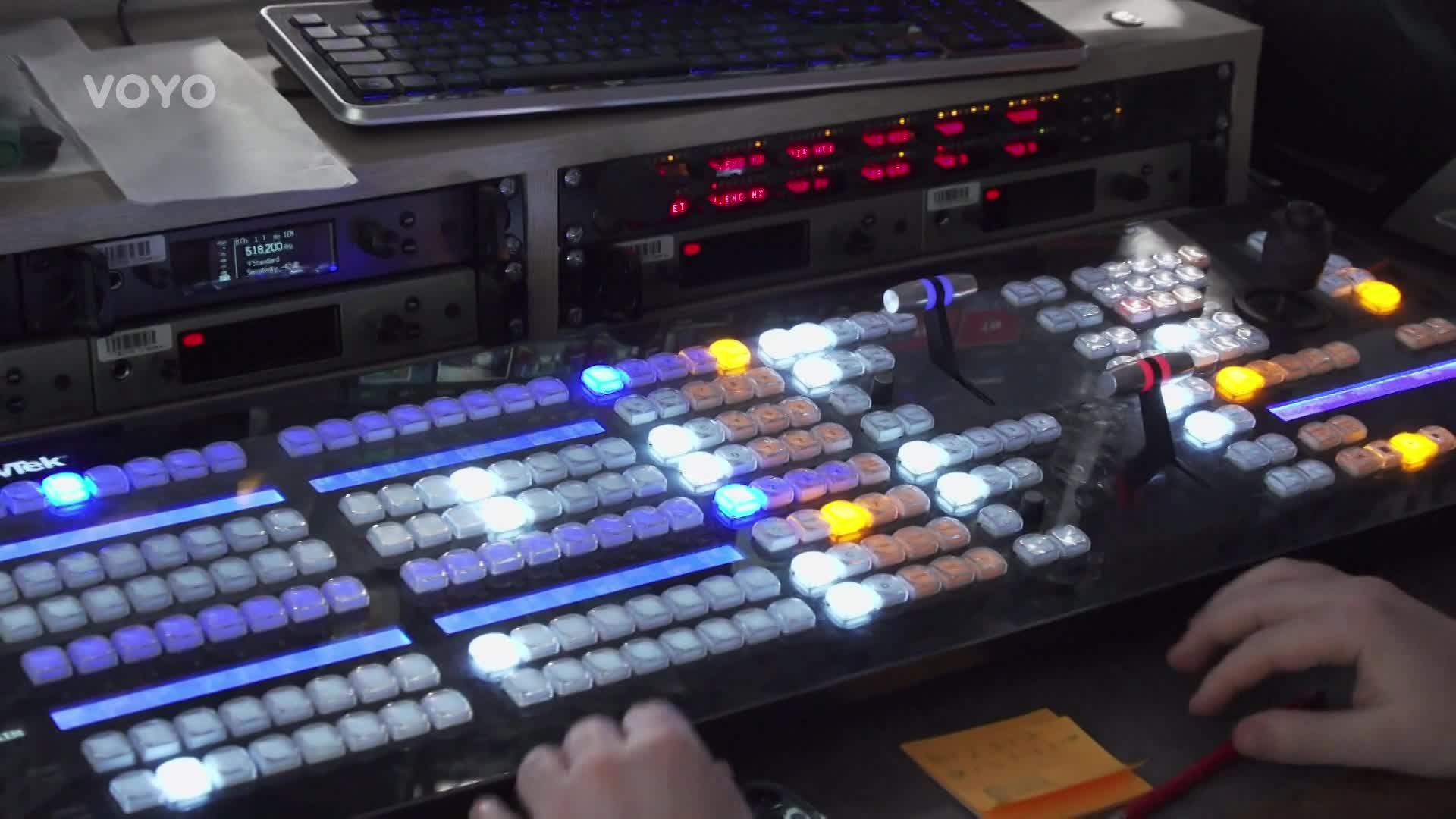 2022-03-05_VOLEJTE_NOVU-TN-Live