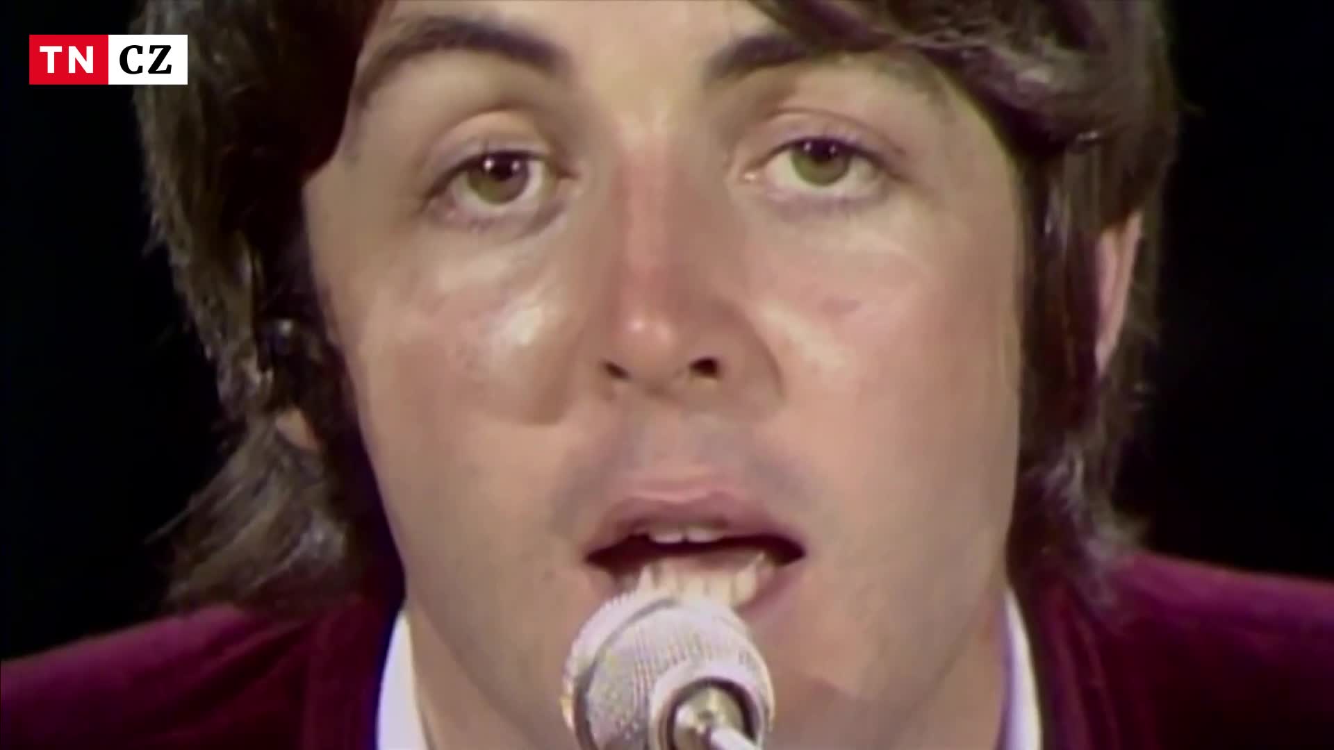 Zpěvák Paul McCartney slaví 80. narozeniny